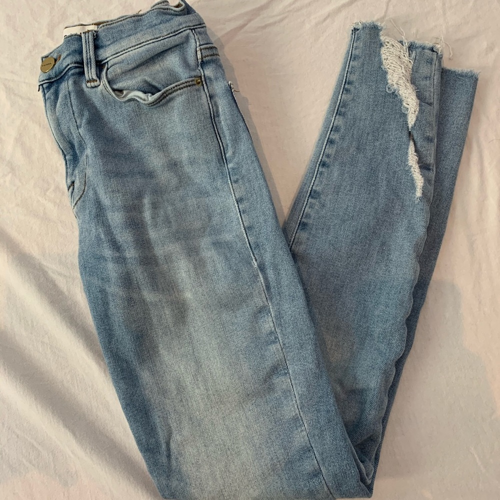 Frame Le High Skinny Jeans with Distressed Hem